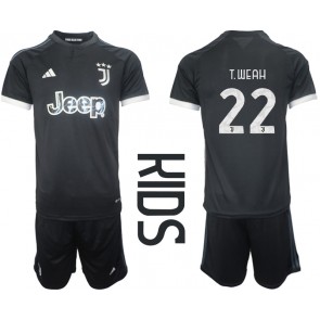 Maillot de foot Juventus Timothy Weah #22 Troisième enfant 2023-24 Manches Courte (+ pantalon court)